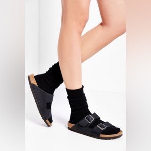 Urban Outfitters Ribbed Slouchy Crew Socks (Black)